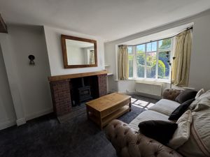 Lounge- click for photo gallery